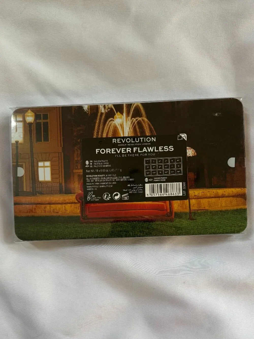 Makeup Revolution x Friends I'll Be There for You Eyeshadow Palette, 18 Shades